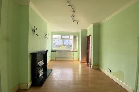 2 bedroom house for sale, Gillshill Road, Hull