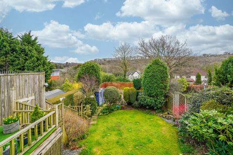 28 Abbeydale Park Crescent, Sheffield, S17 3PA