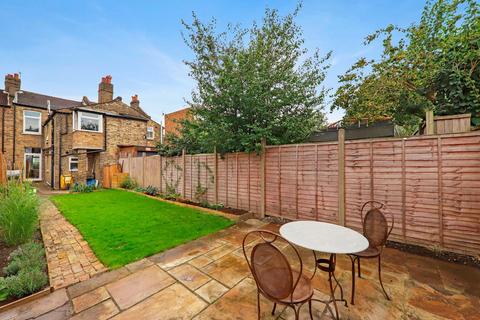 34 Fairlawn Park, London, SE26 5RU