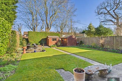 24 Aldingbourne Close, Ifield, Crawley, RH11 0QJ