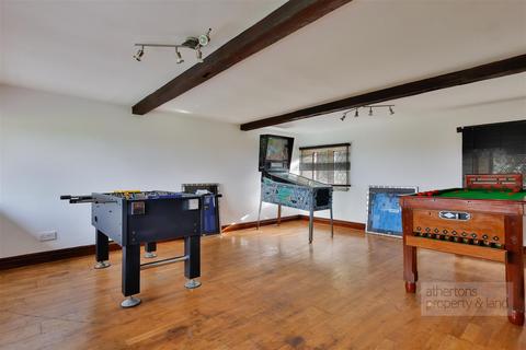 4 bedroom detached house for sale, Whalley Old Road, Blackburn