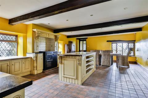 4 bedroom detached house for sale, Whalley Old Road, Blackburn