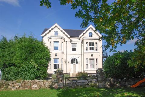 Flat 1, Broom Leasoe House Brookhay Lane, Lichfield, WS13 8QL