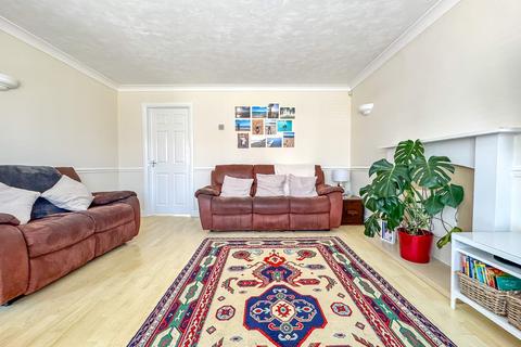 8 Clayton Close, Portishead, Bristol, BS20 6YU