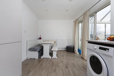 3 bedroom semi-detached house for sale, Oakdale Crescent, Huddersfield HD3