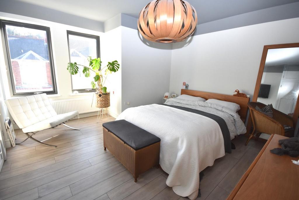 Bedroom one.JPG