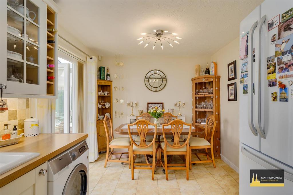 Kitchen / Diner