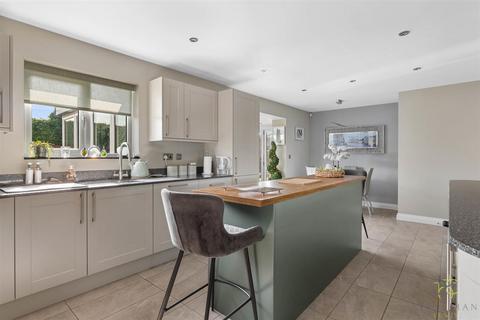 3 bedroom detached bungalow for sale, Trails Orchard, Bretforton Road, Badsey WR11