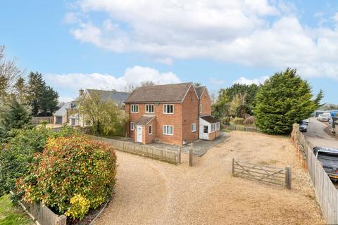 4 bedroom detached house for sale, Cambridge Road, Royston SG8