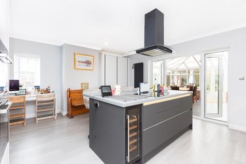 4 bedroom detached house for sale, Cambridge Road, Royston SG8