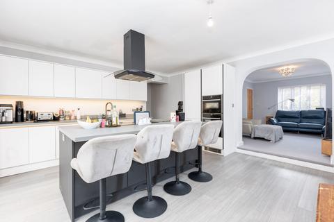 4 bedroom detached house for sale, Cambridge Road, Royston SG8