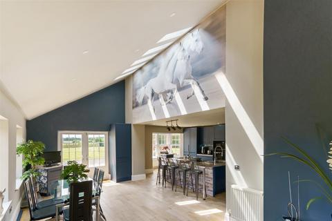 5 bedroom detached house for sale, Ings Lane, Louth LN11