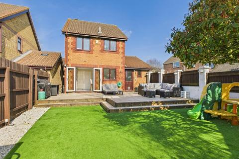 1 Alderton Close, Abbeymead, Gloucester, GL4 5UE