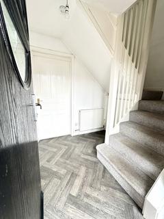 3 bedroom terraced house to rent, Rosewood Square, Sunderland SR4