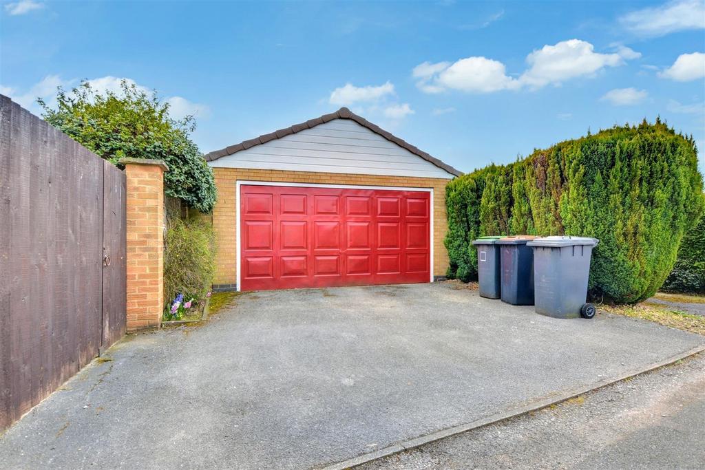 Garage.jpeg