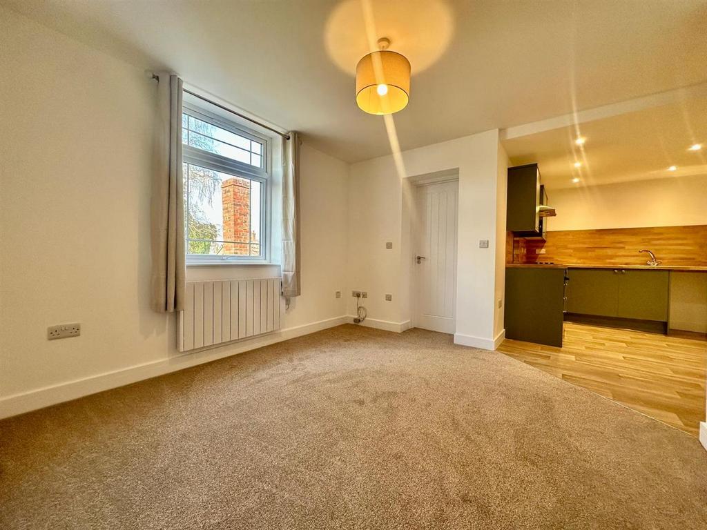 Lounge/Kitchen