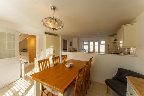 6 bedroom detached house for sale, Jasper Tudor Crescent, Llanfoist, Abergavenny, NP7