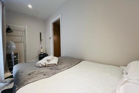 3 bedroom apartment to rent, Cutlass Court, Granville Street, Birmingham