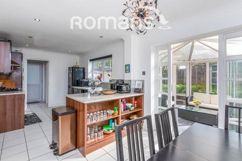 undefined, Highdowns, Hatch Warren, Basingstoke, RG22