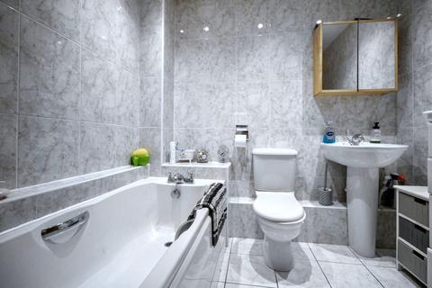 3 bedroom terraced house for sale, Lanesborough Court, Gosforth, Newcastle upon Tyne, Tyne and Wear, NE3 3BZ