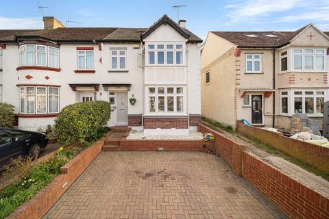The Fairway, Gravesend DA11