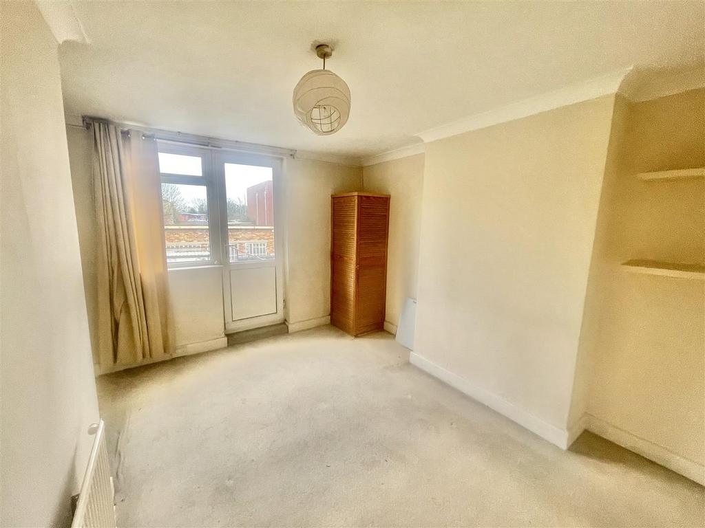 Bedroom 2.jpg