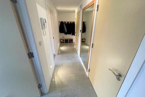 2 bedroom apartment to rent, Palatine Road, Didsbury, Manchester