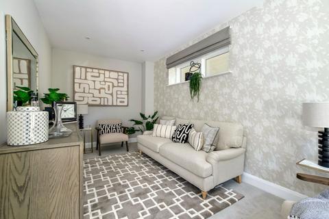 4 bedroom semi-detached house for sale, Victoria Close, Rickmansworth, Hertfordshire, WD3 1QY