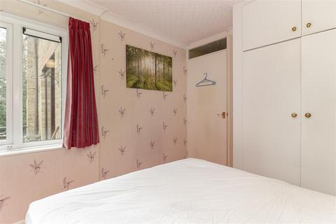2 bedroom flat for sale, Ireland Crescent, Leeds