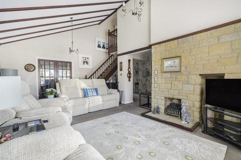 4 bedroom house for sale, Seymour Plain, Marlow