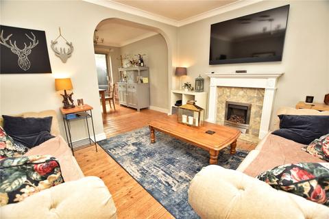 3 bedroom semi-detached house for sale, Lake Side, Hadfield, Glossop, Derbyshire, SK13