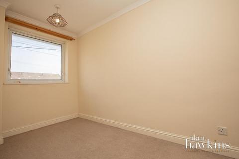 24 Longfellow Crescent, Wootton Bassett, Swindon, SN4 8JU