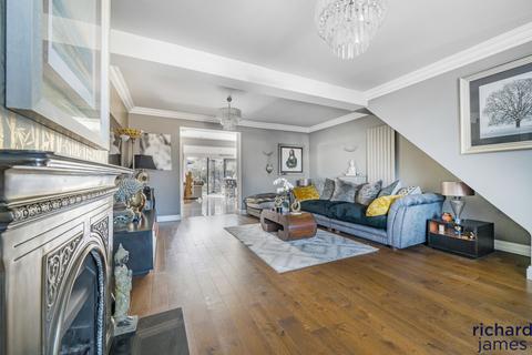 4 bedroom detached house for sale, Marshfield Way, Swindon, Wiltshire, SN3