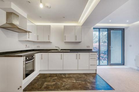 1 bedroom apartment for sale, High Street, Alton, Hampshire, GU34