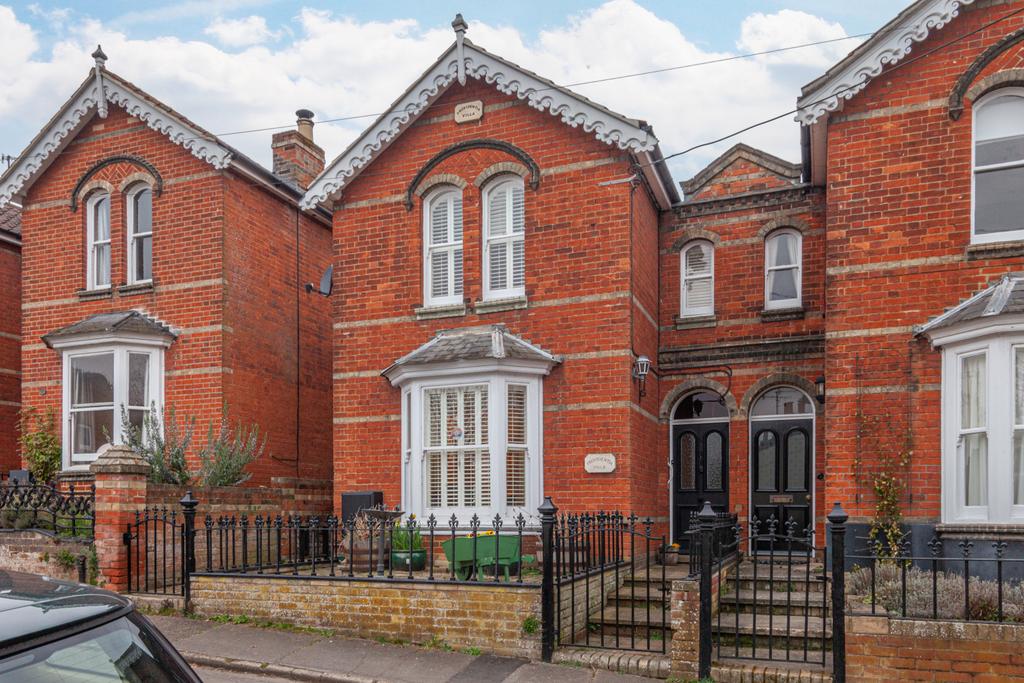 Semi-detached Victorian Villa For Sale
