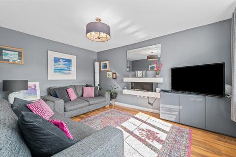 3 bedroom terraced house for sale, Caldercruix Crescent, Livingston, West Lothian