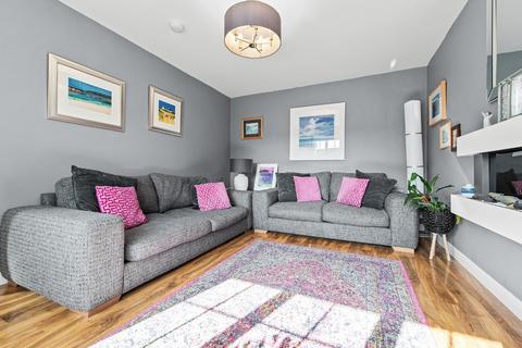 3 bedroom terraced house for sale, Caldercruix Crescent, Livingston, West Lothian