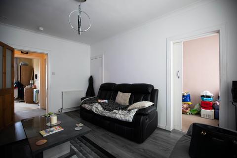 3 bedroom flat for sale, Kingsbridge Drive, Glasgow G44