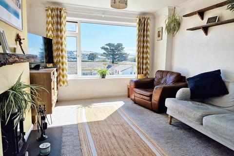 undefined, West Bay