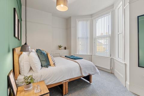 1 bedroom in a house share to rent, 60 Beaumont Road, Devon PL4