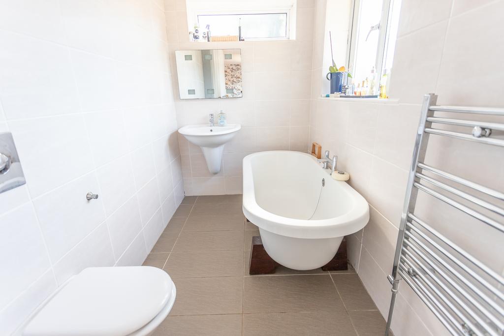 En-suite Bathroom