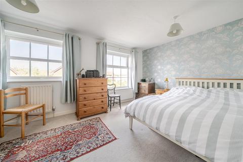 32 Constable Way, College Town, Sandhurst, GU47 0FE