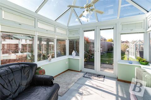 10 Thomas Drive, Gravesend, DA12 5PZ