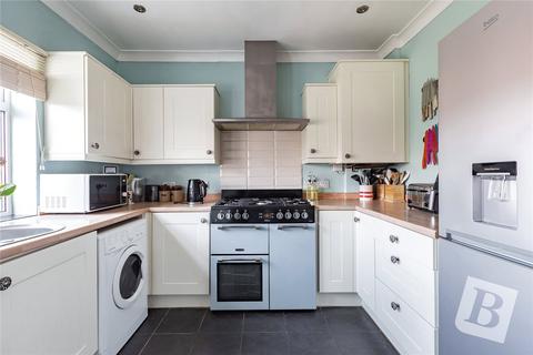 10 Thomas Drive, Gravesend, DA12 5PZ