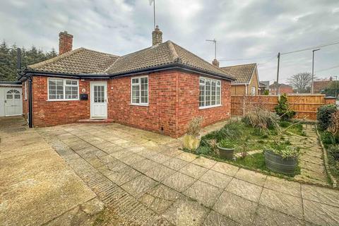 2 bedroom detached bungalow to rent, West Lynn