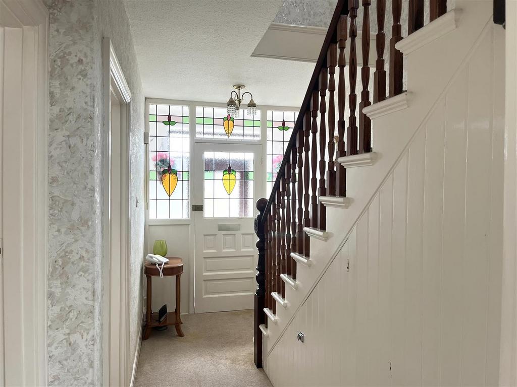 Hallway.jpeg