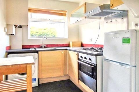 13 Aviary Row, Leeds, LS12 2NZ