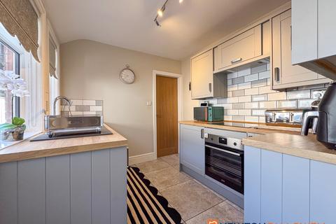 3 bedroom terraced house for sale, Lime Grove, Newark NG24