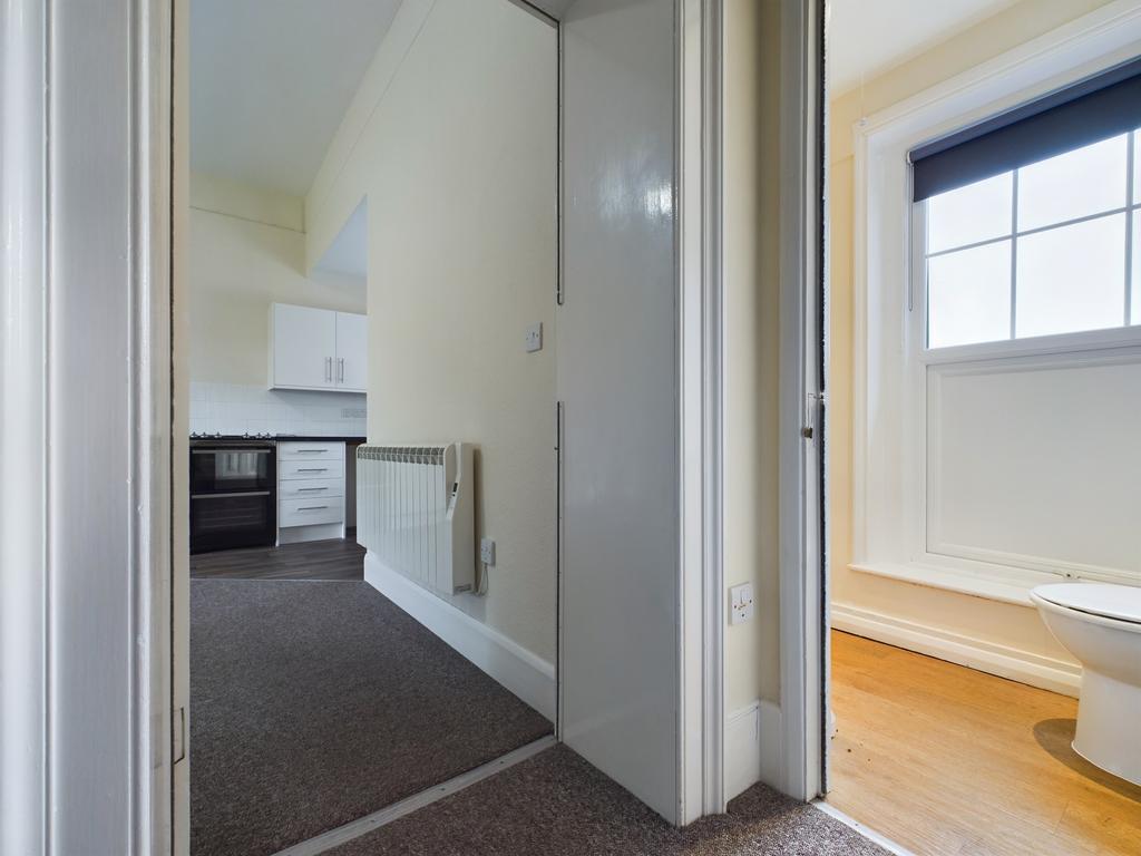 Flat 7
