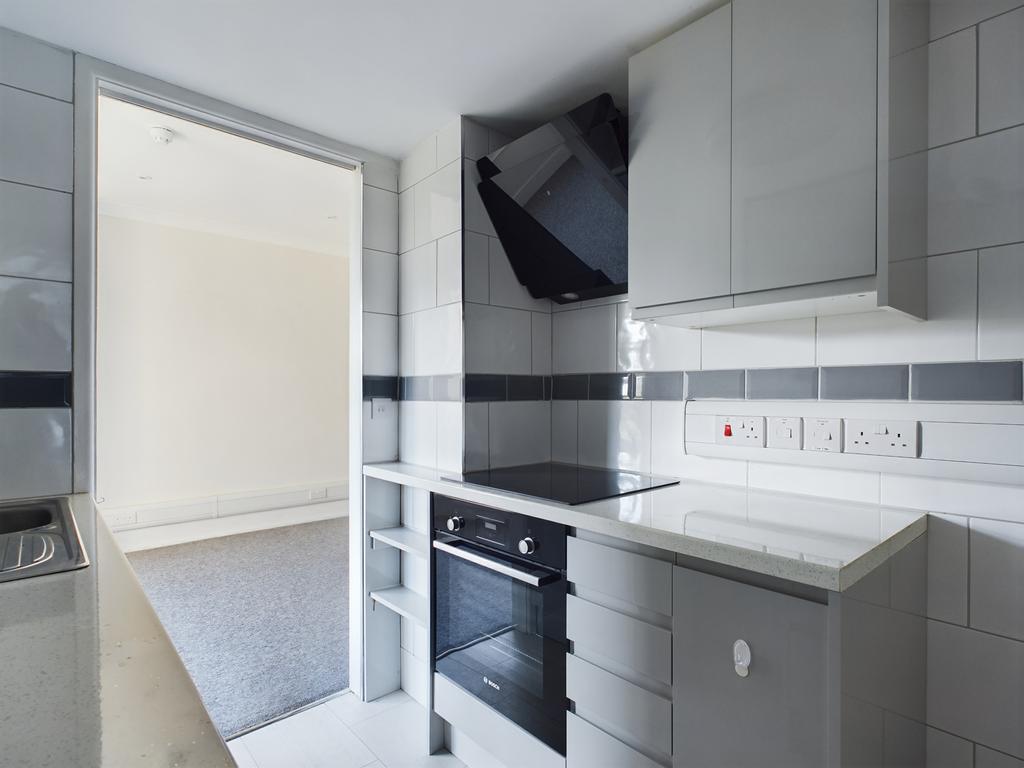 Flat 10